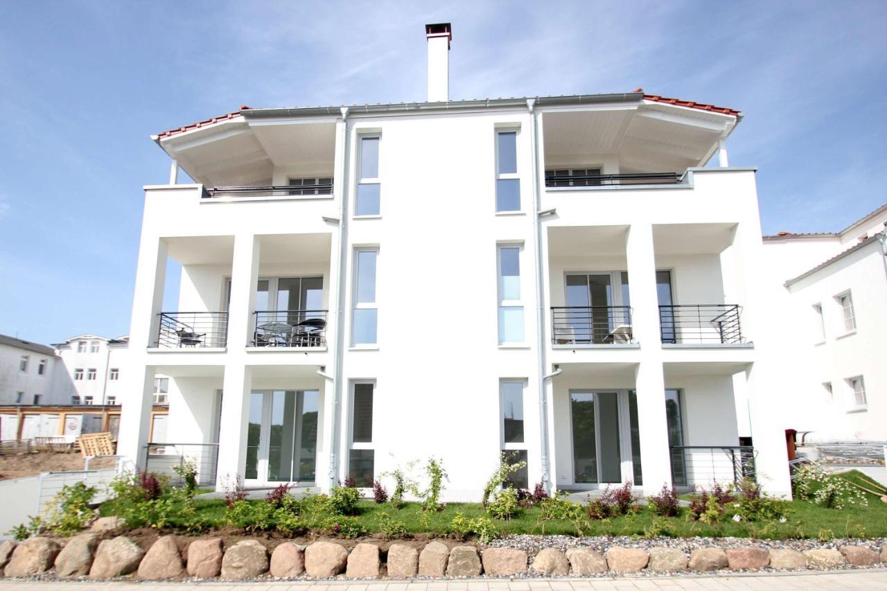 Terrasse, Gratis Nutzung Vom Ahoi Erlebnisbad Und Sauna In Sellin - Villa Antje Fewo 04 Goehren  Εξωτερικό φωτογραφία