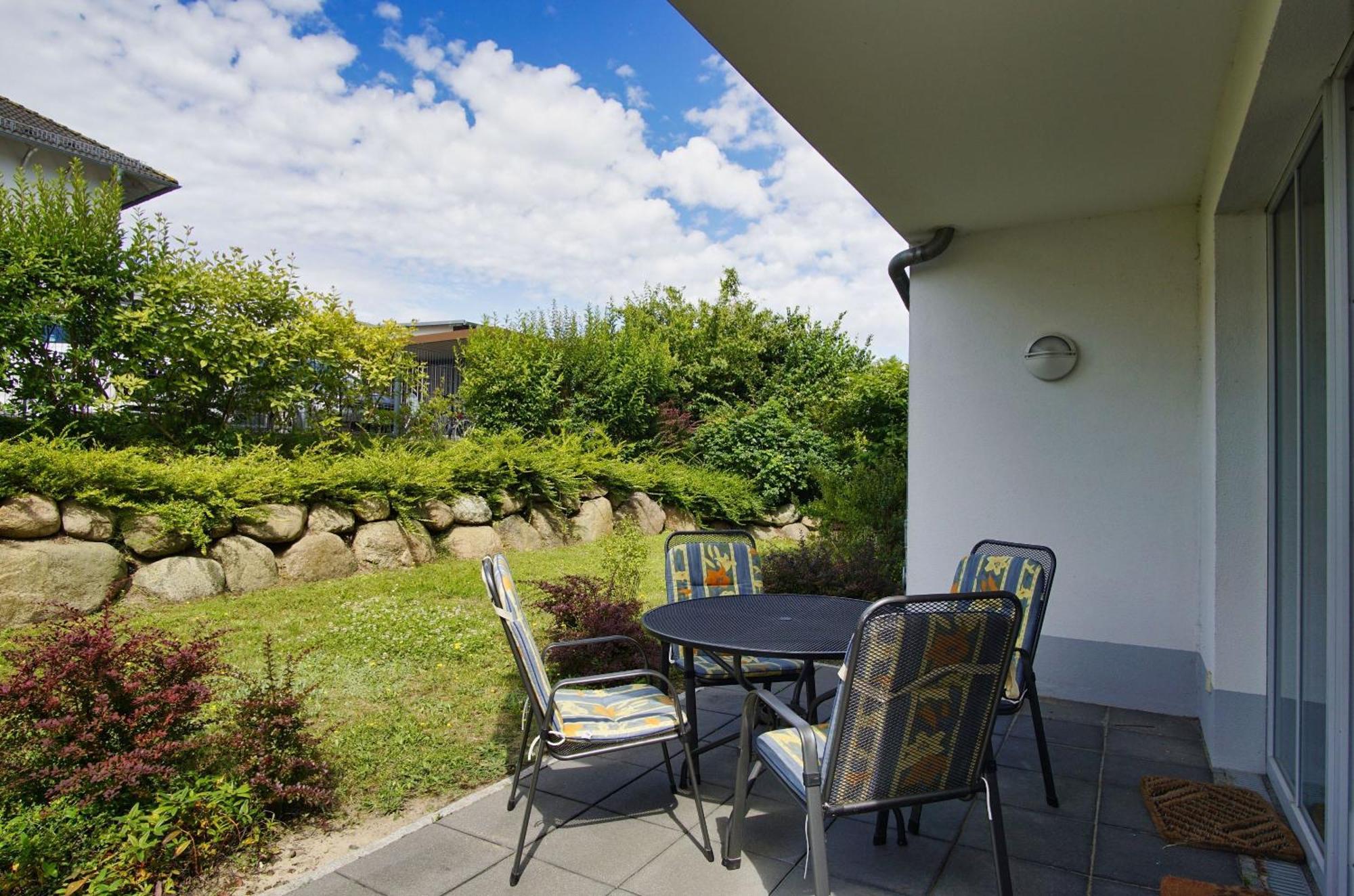 Terrasse, Gratis Nutzung Vom Ahoi Erlebnisbad Und Sauna In Sellin - Villa Antje Fewo 04 Goehren  Εξωτερικό φωτογραφία
